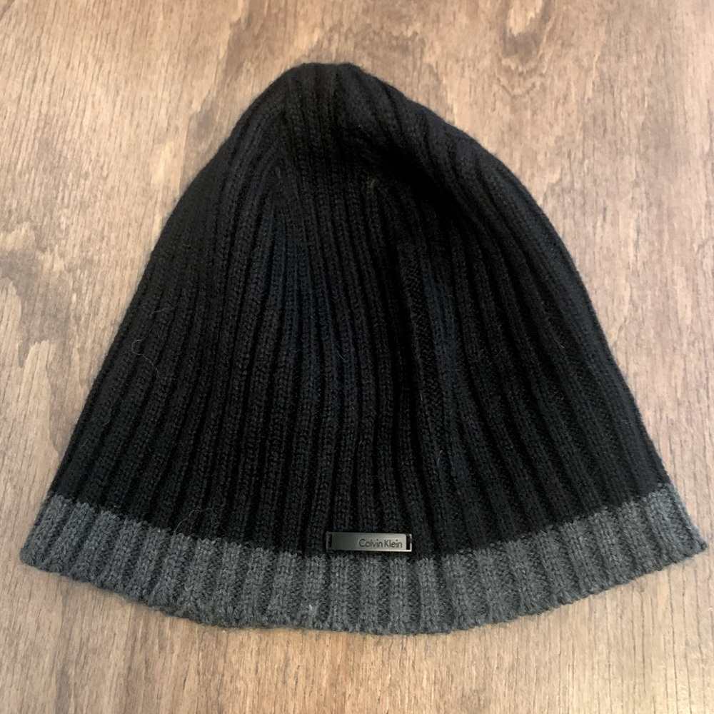 Calvin Klein toque